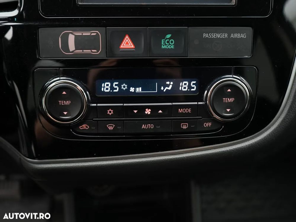 Mitsubishi Outlander 2.2 DI-D 4WD Instyle - 16