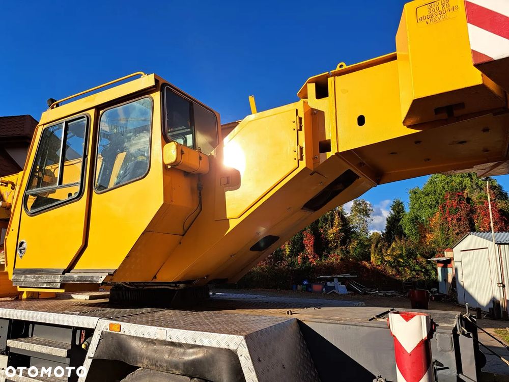 Grove 635 B - 15