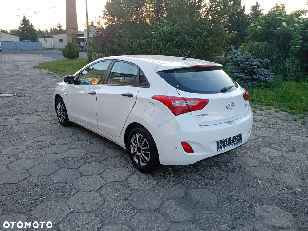 Hyundai i30 1.4 Classic - 16