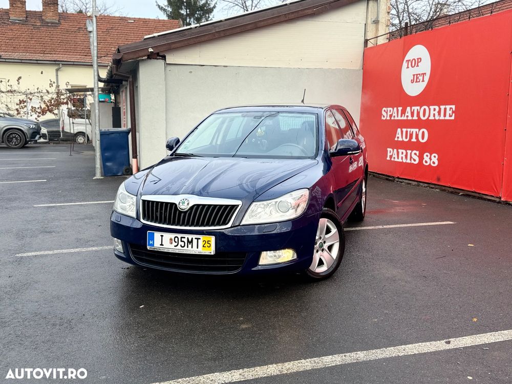 Skoda Octavia 2.0 TDI DPF DSG Elegance - 1