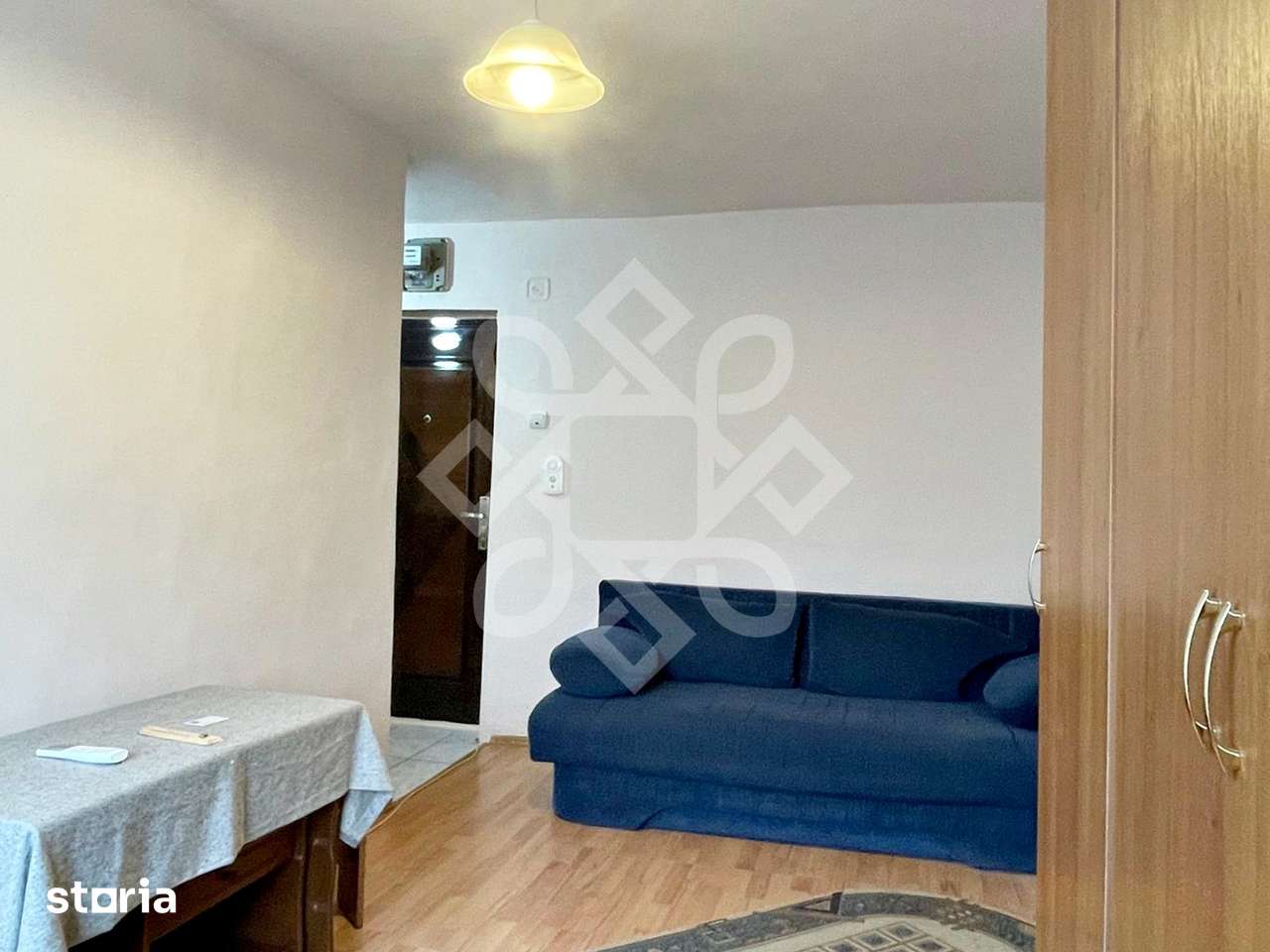 Garsoniera de vanzare, etaj 2 in Rogerius — fotografia 3