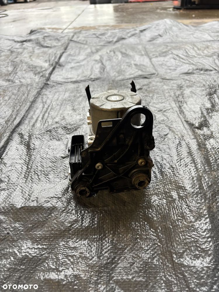 Vw Tiguan II pompa hamulcowa abs 5Q0614517GB - 3