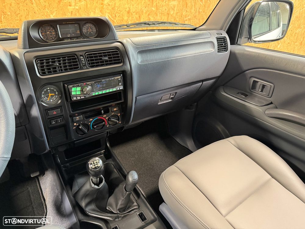 Toyota Land Cruiser 3.0 TD Pack 2 - 10