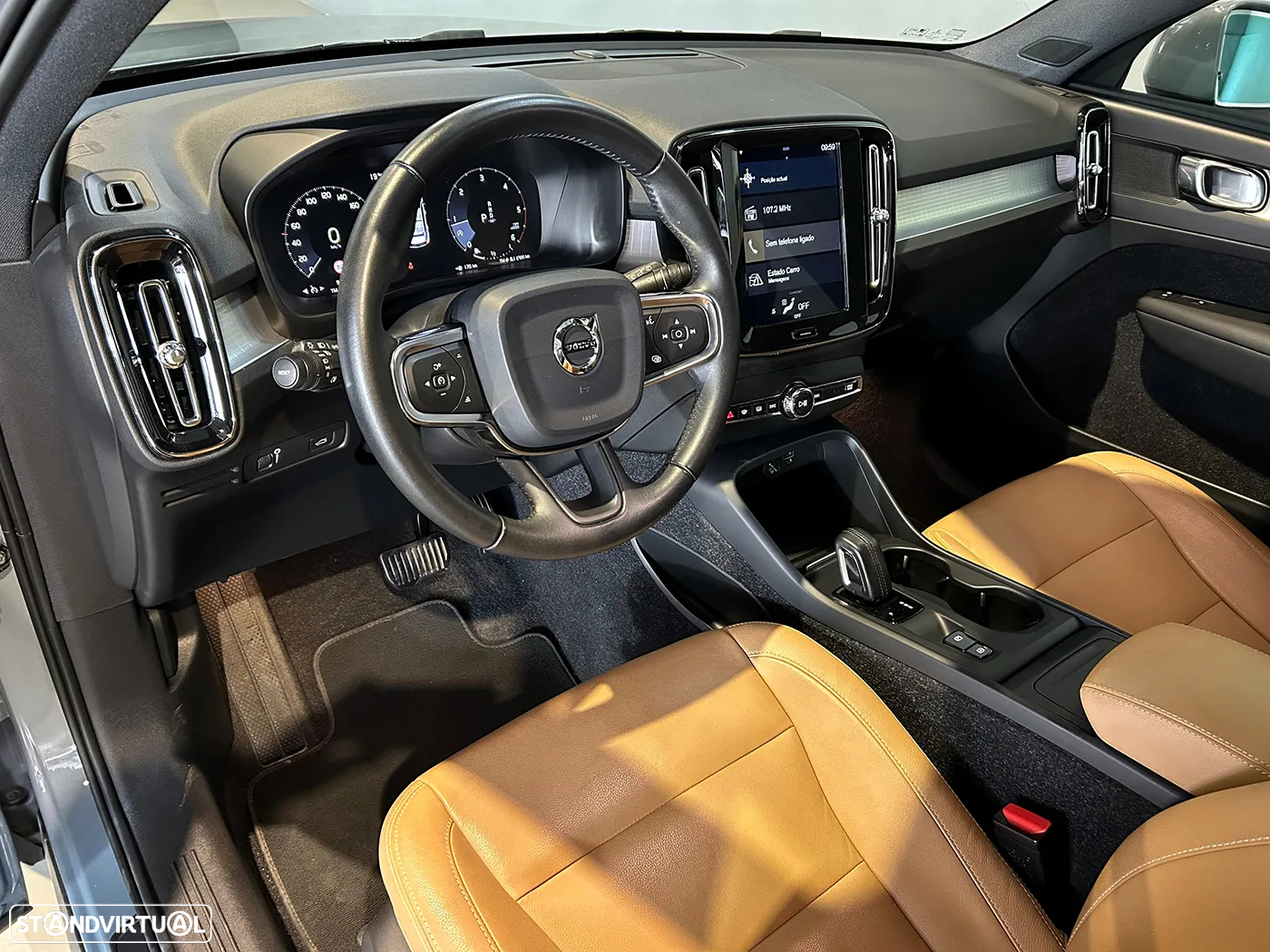 Volvo XC 40 2.0 D3 Momentum Plus Geartronic - 15