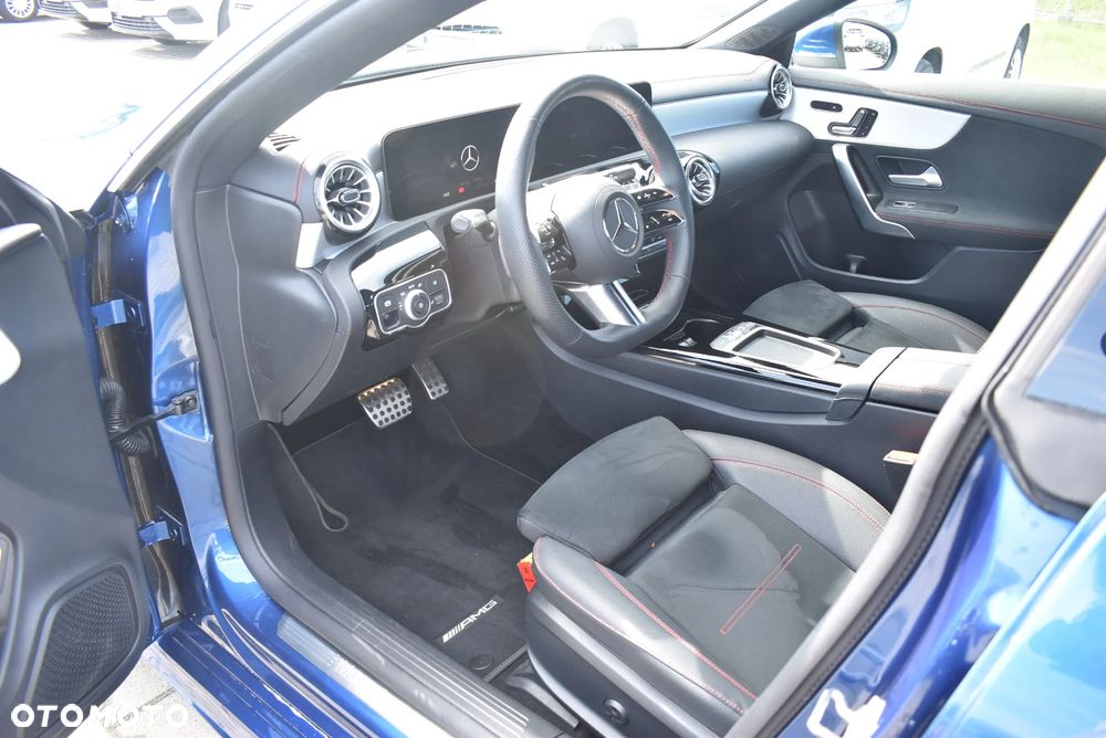 Mercedes-Benz CLA 200 mHEV 7G-DCT - 8