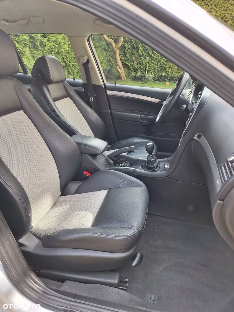 Saab 9-3 1.9 TiD DPF (Sportgetriebe) Vector - 12