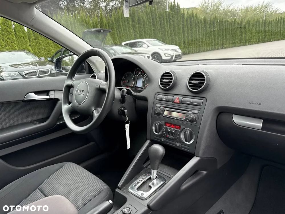Audi A3 2.0 FSI Attraction Tiptr - 27