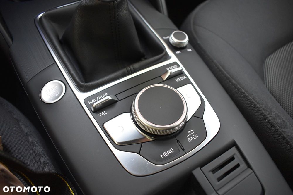 Audi A3 Sportback 1.5 TFSI cylinder on demand sport - 32