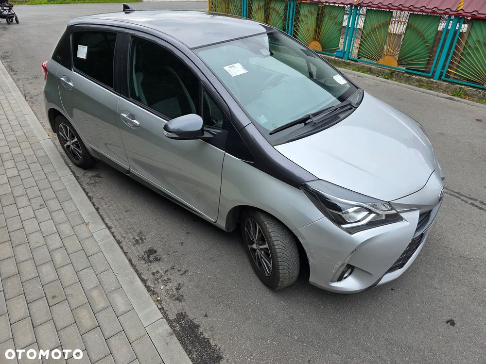Toyota Yaris 1.5 20th Anniversary - 40