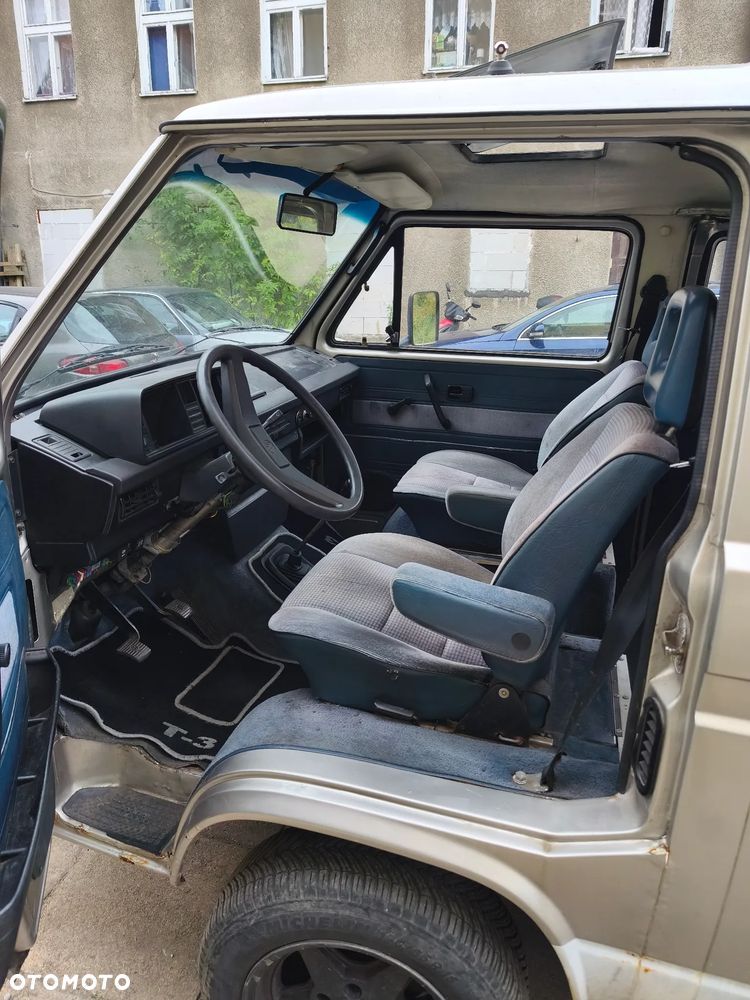 Volkswagen Transporter - 10
