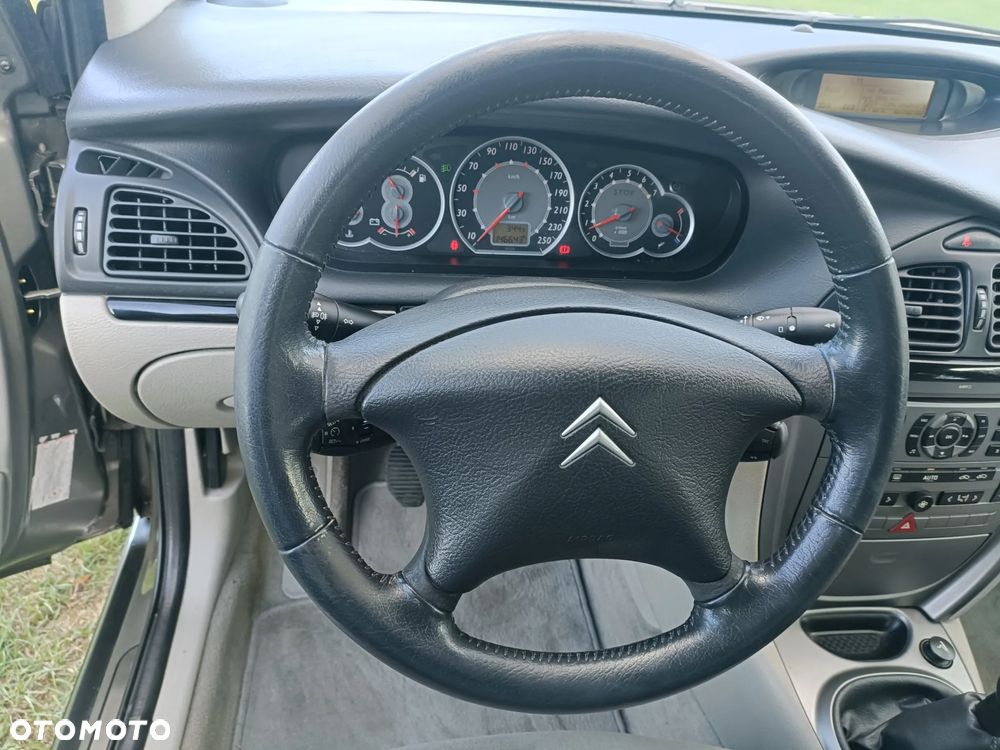 Citroën C5 1.8i 16V Dynamique - 24