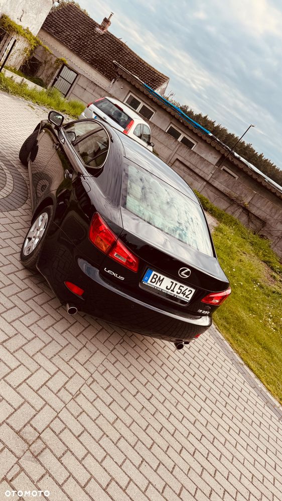 Lexus IS 250 Prestige - 18