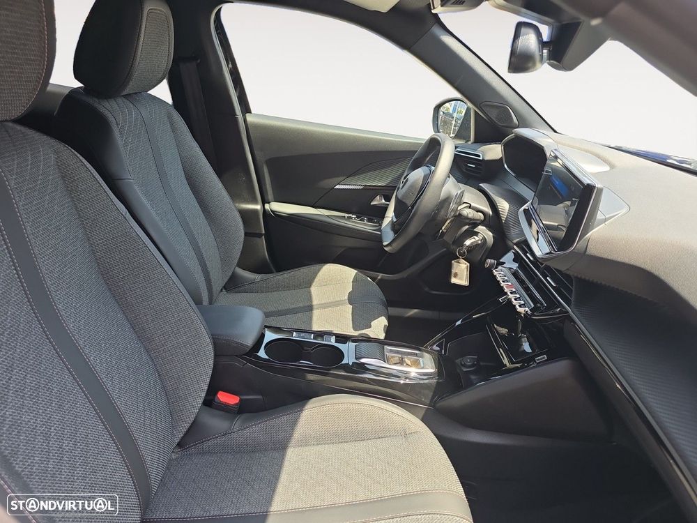 Peugeot 2008 - 15