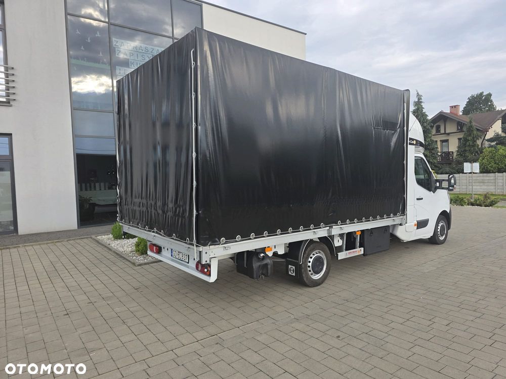Renault Master - 6