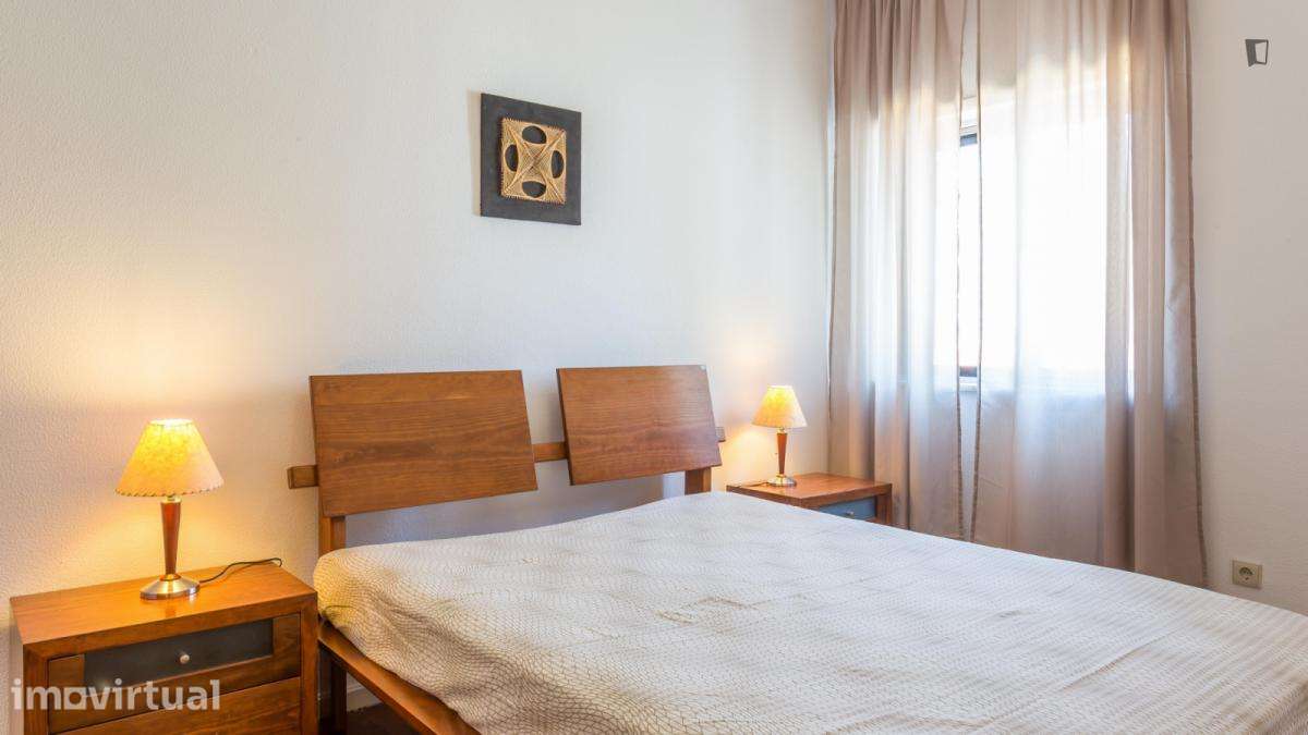 Quarto - localizado em Ramalde Porto - Grande imagem: 2/27
