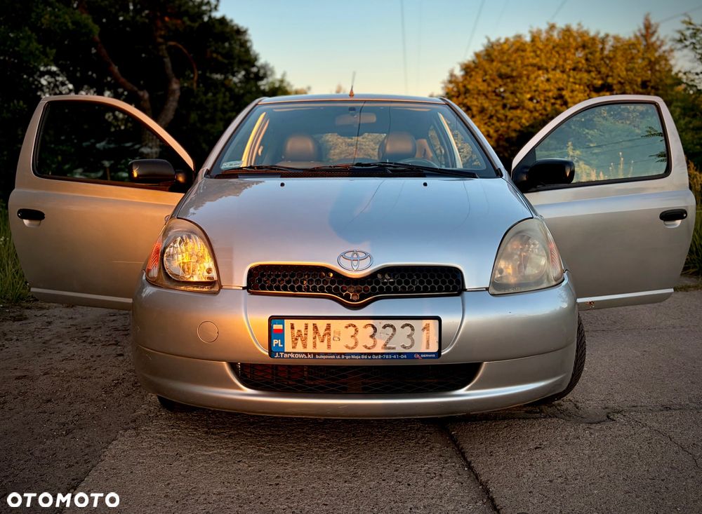 Toyota Yaris 1.0 Terra - 2