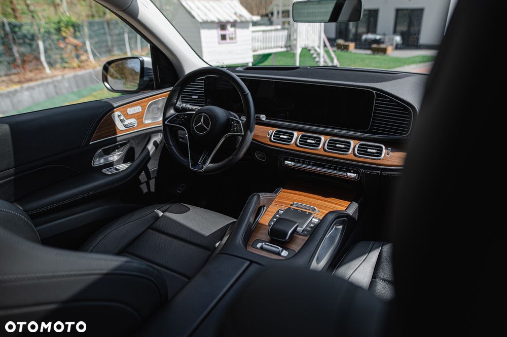 Mercedes-Benz GLE 300 d mHEV 4-Matic - 9