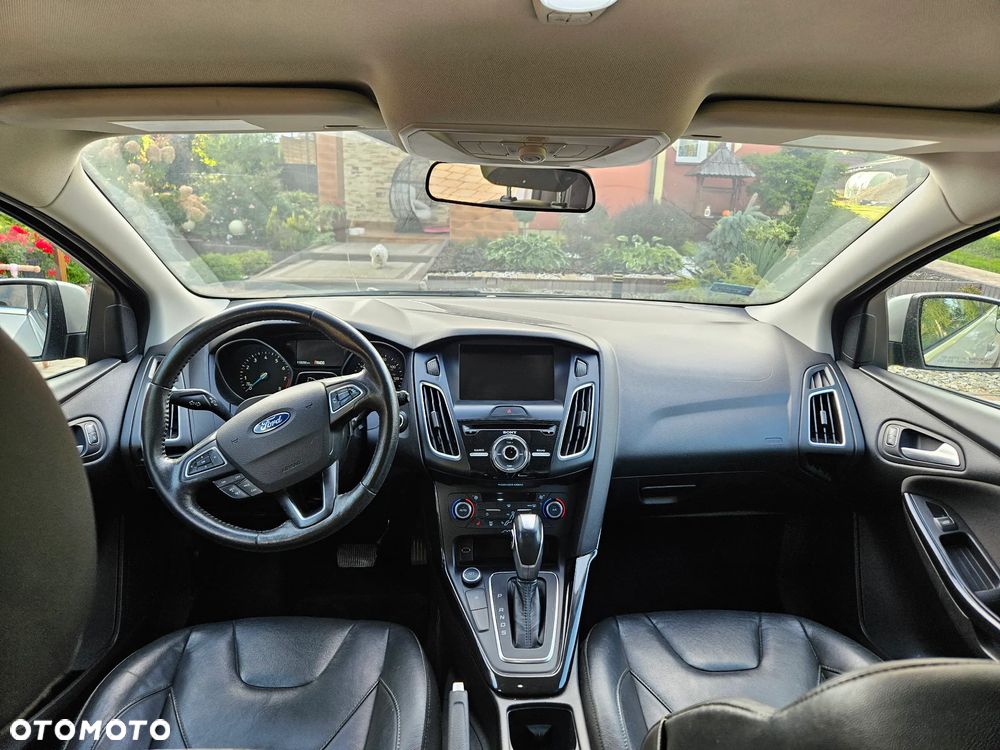 Ford Focus - 10