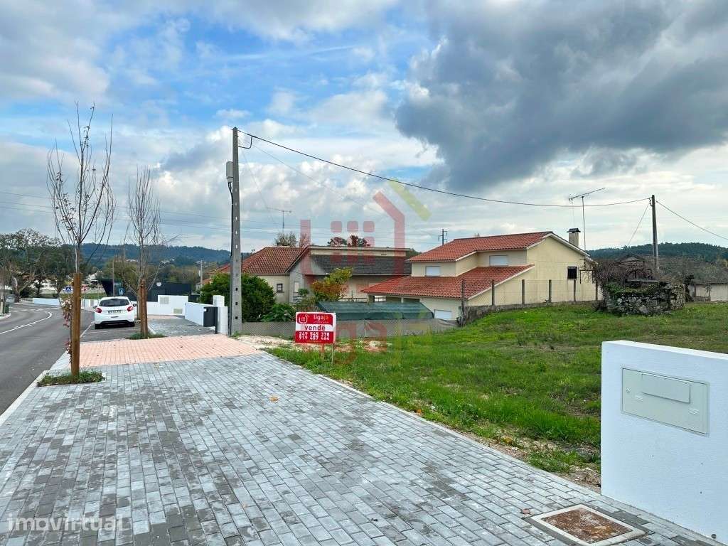 Terreno com Viabilidade de Construção - Ourém! - Grande imagem: 2/10