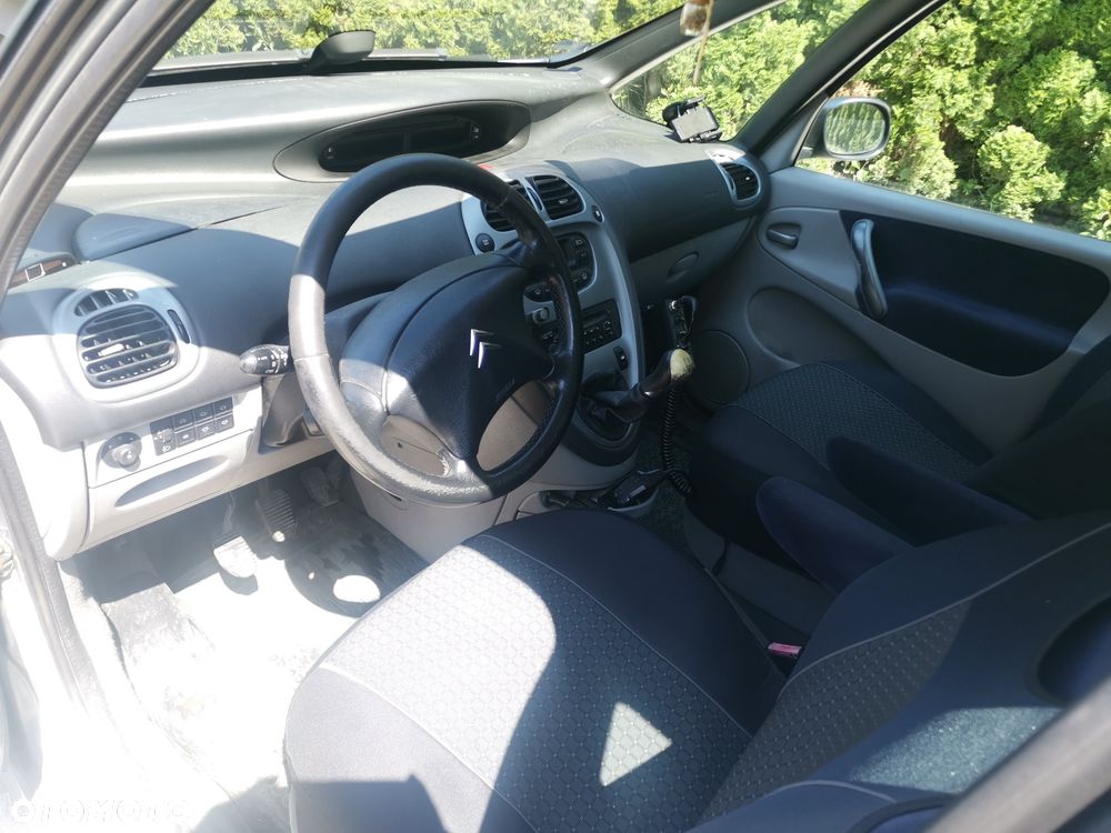 Citroën Xsara Picasso - 8