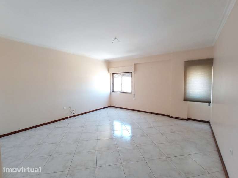 Apartamento em Alenquer, Carregado - Grande imagem: 3/15