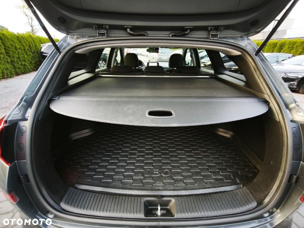 Hyundai i30 - 19