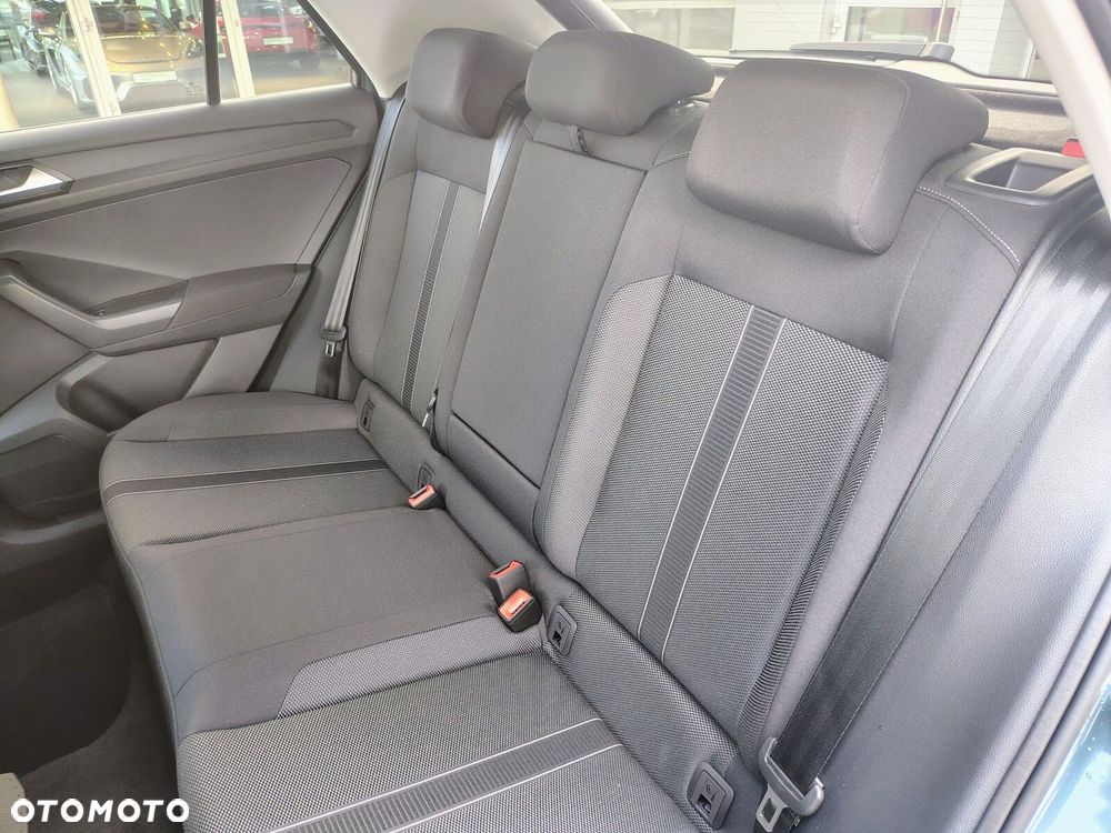 Volkswagen T-Roc - 20
