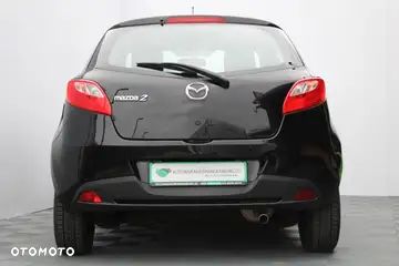 Mazda 2 2011 photo 5