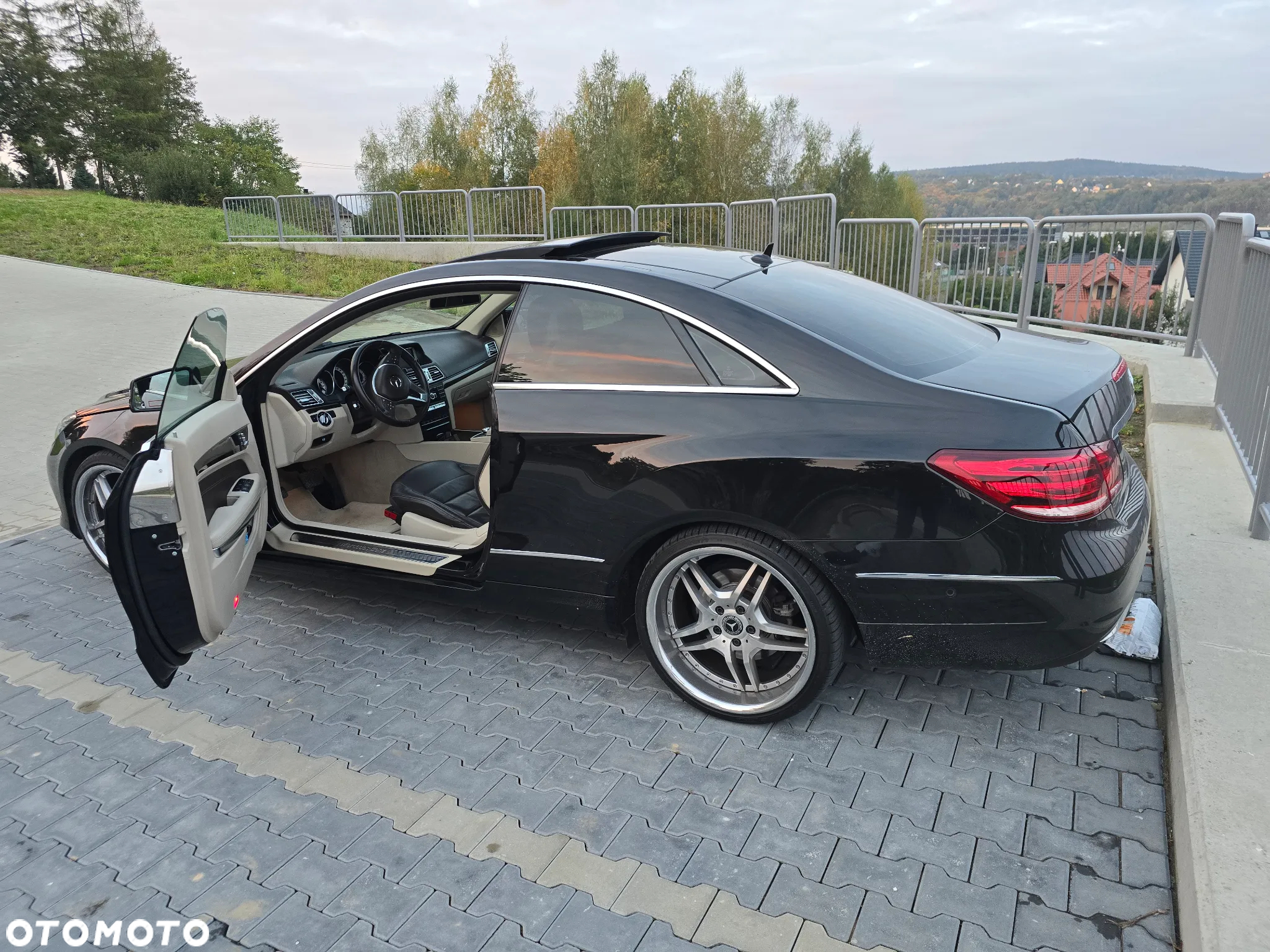 Mercedes-Benz Klasa E 250 - 34