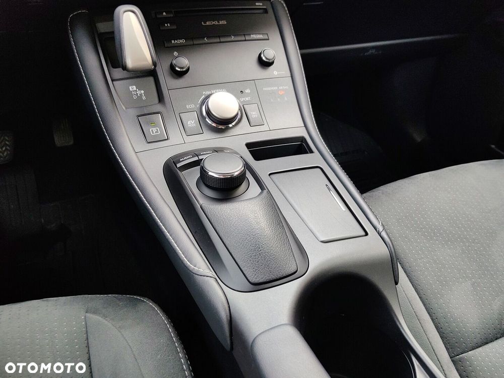 Lexus CT 200h Elegance EU6 - 21