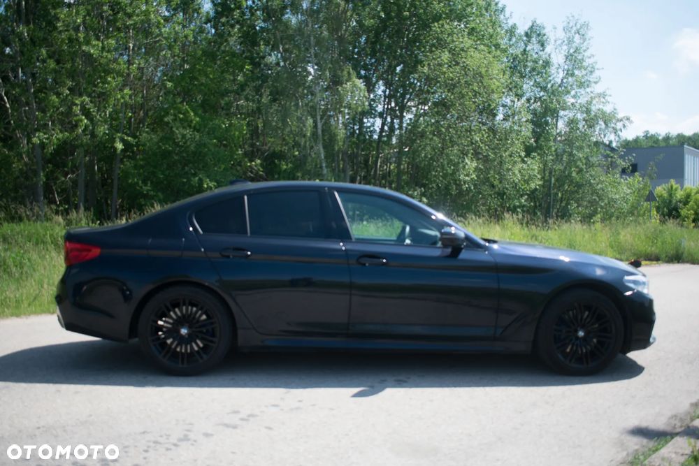 BMW Seria 5 530i xDrive - 4