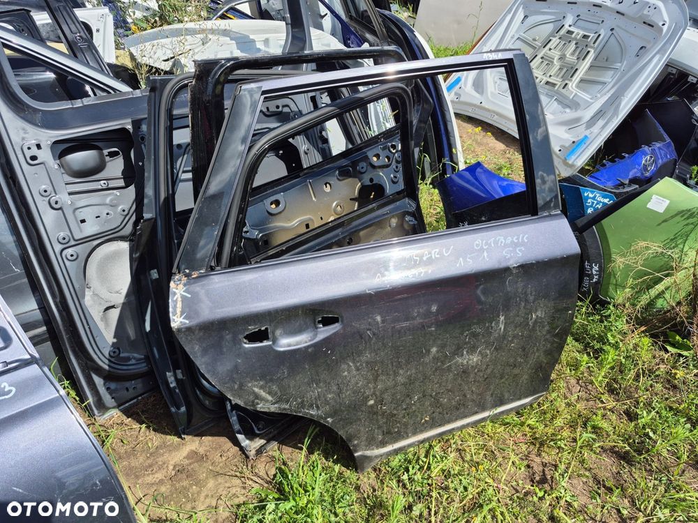 Drzwi Subaru Outback 2014-2019r. Tył Prawy - 1