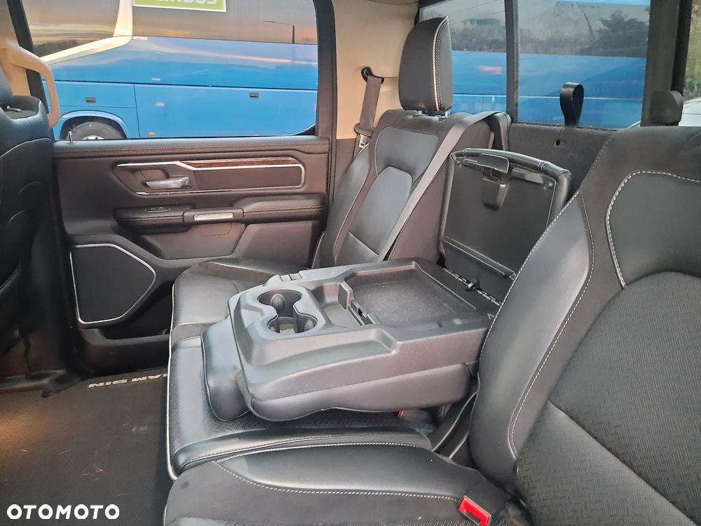 RAM 1500 5.7 Crew Cab Laramie - 25