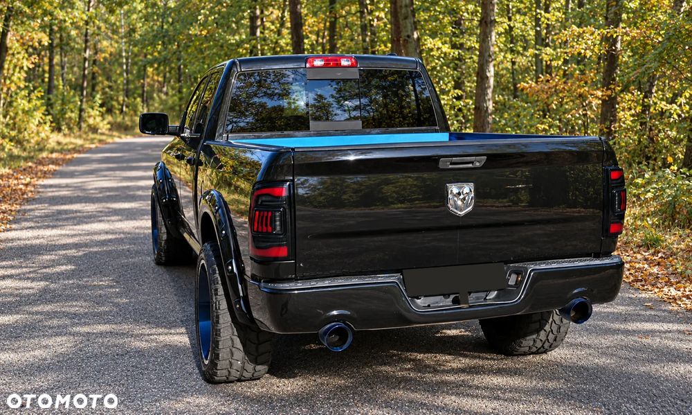 Dodge RAM - 12