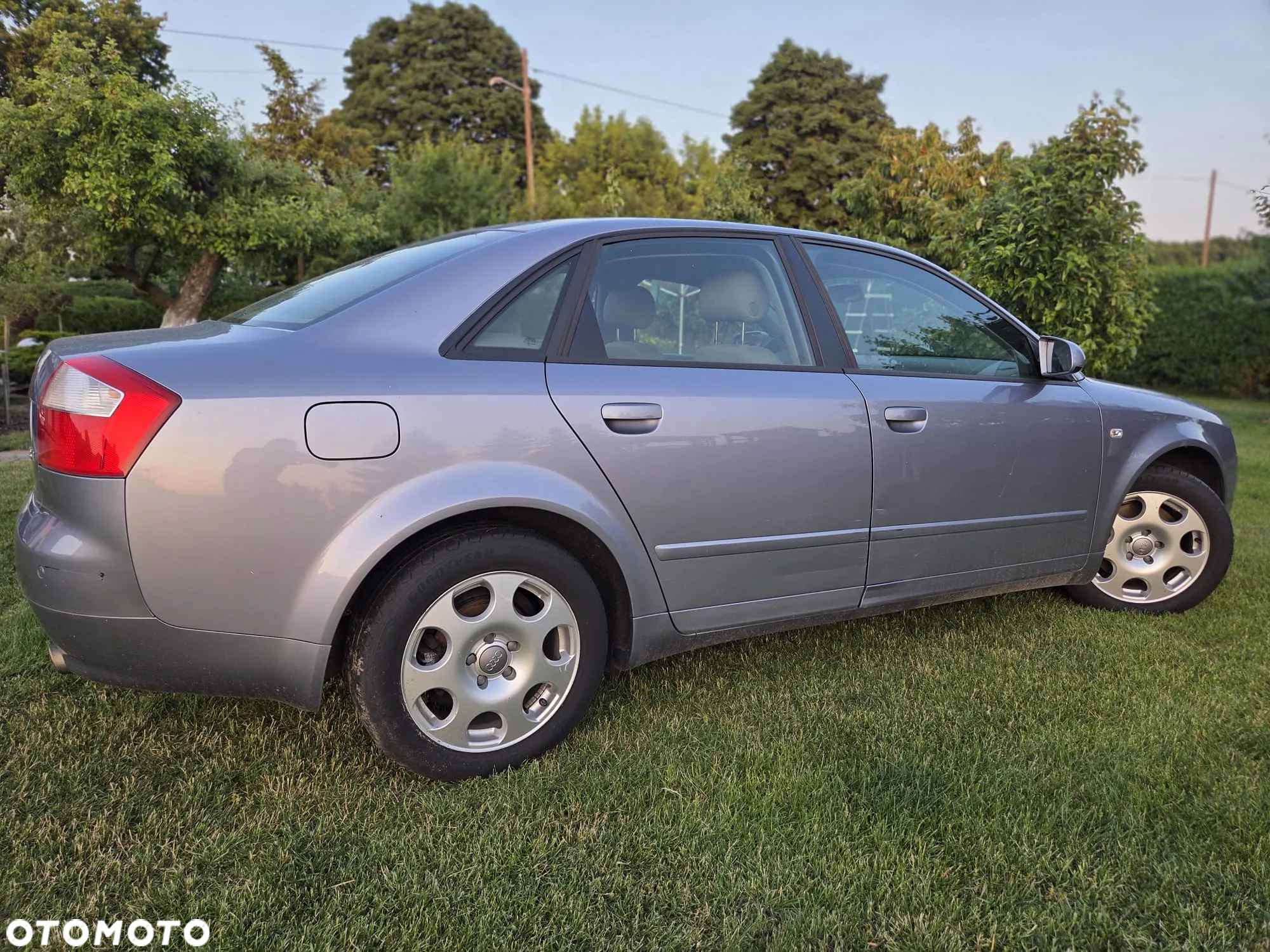 Audi A4 1.8 T multitronic - 13