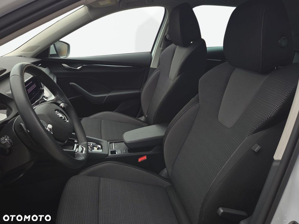 Skoda Octavia 2.0 TDI Ambition DSG - 11