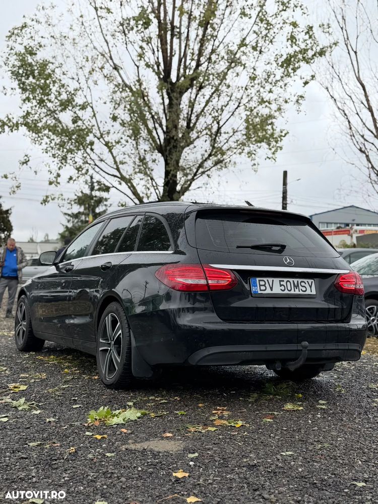 Mercedes-Benz C - 2