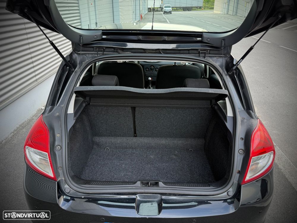 Renault Clio 1.2 16V Dynamique S - 23