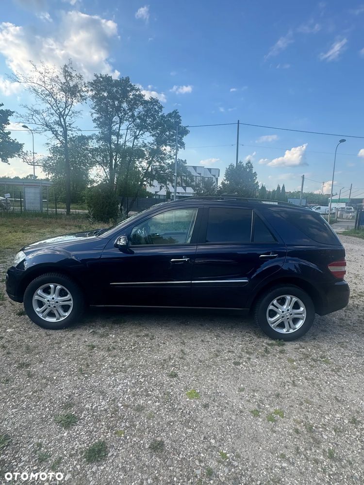 Mercedes-Benz ML 350 4-Matic - 2