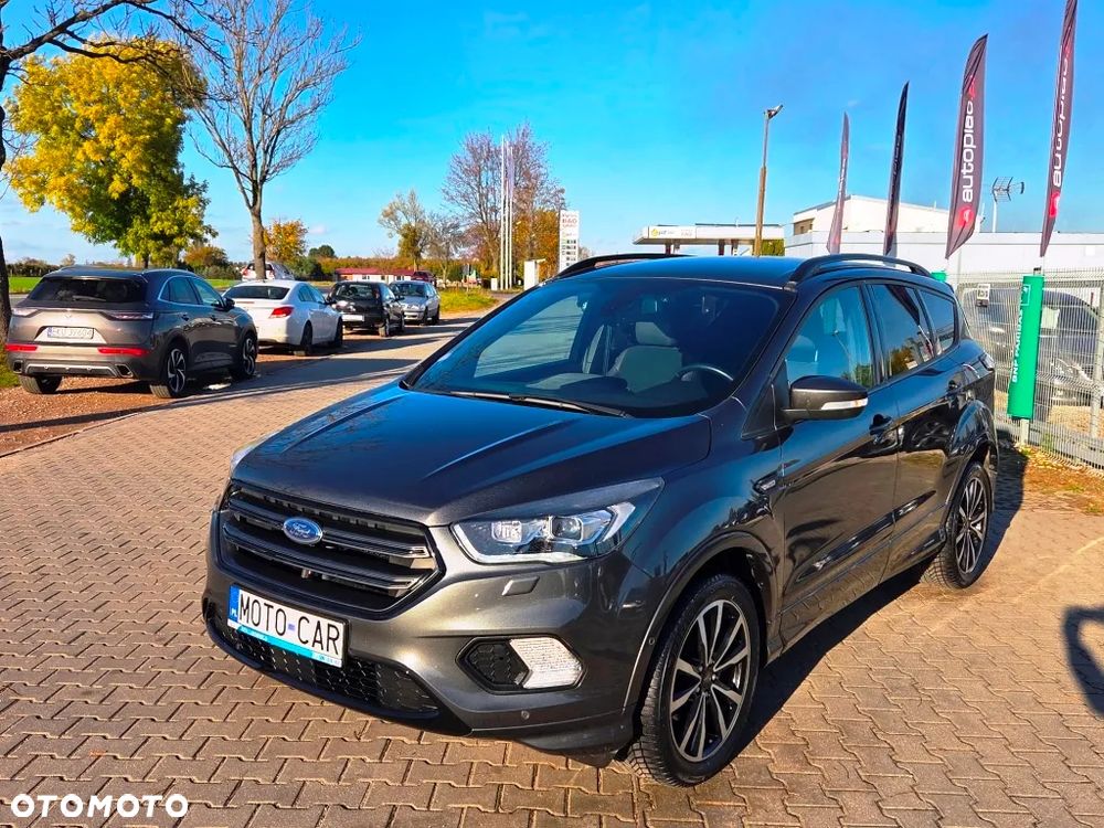 Ford Kuga 1.5 EcoBoost 2x4 ST-Line - 21