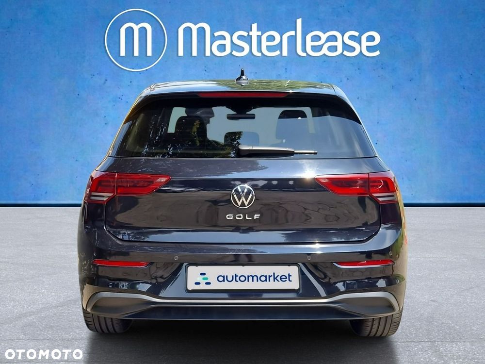 Volkswagen Golf - 6