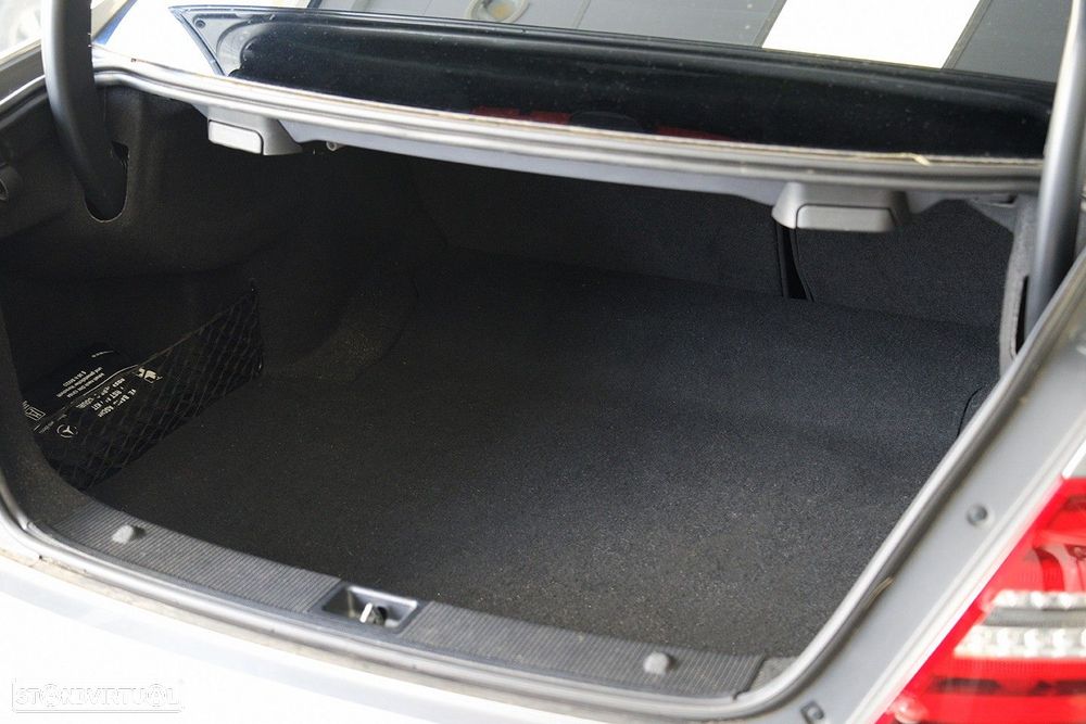 Mercedes-Benz C 180 AMG Line Aut. - 11