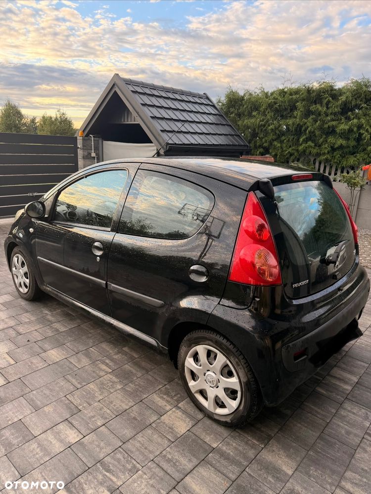 Peugeot 107 1.0 Trendy - 3