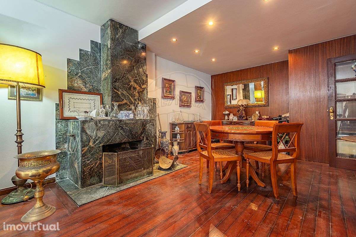 Moradia T6 para venda - Grande imagem: 4/27