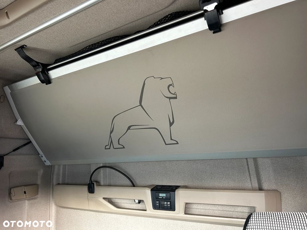 MAN TGX 18.460 KM AUTOMAT / 8 SZTUK / POLSKI SALON / 2 ZBIORNIKI PALIWOWE / LODÓWKA / BARDZO ŁADNY STAN !! - 32