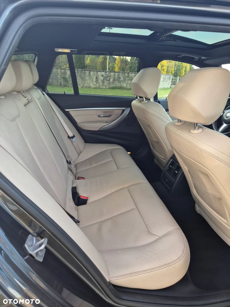 BMW Seria 3 320i Edition M Sport Shadow - 10