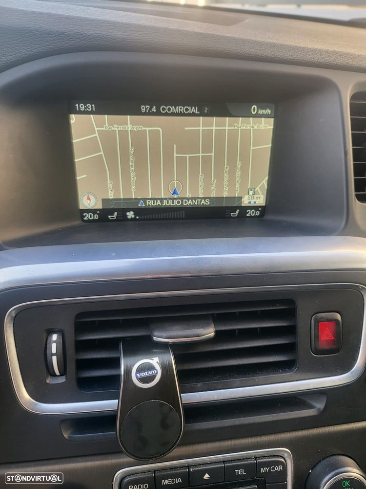Volvo V60 D5 Geartronic Summum - 7