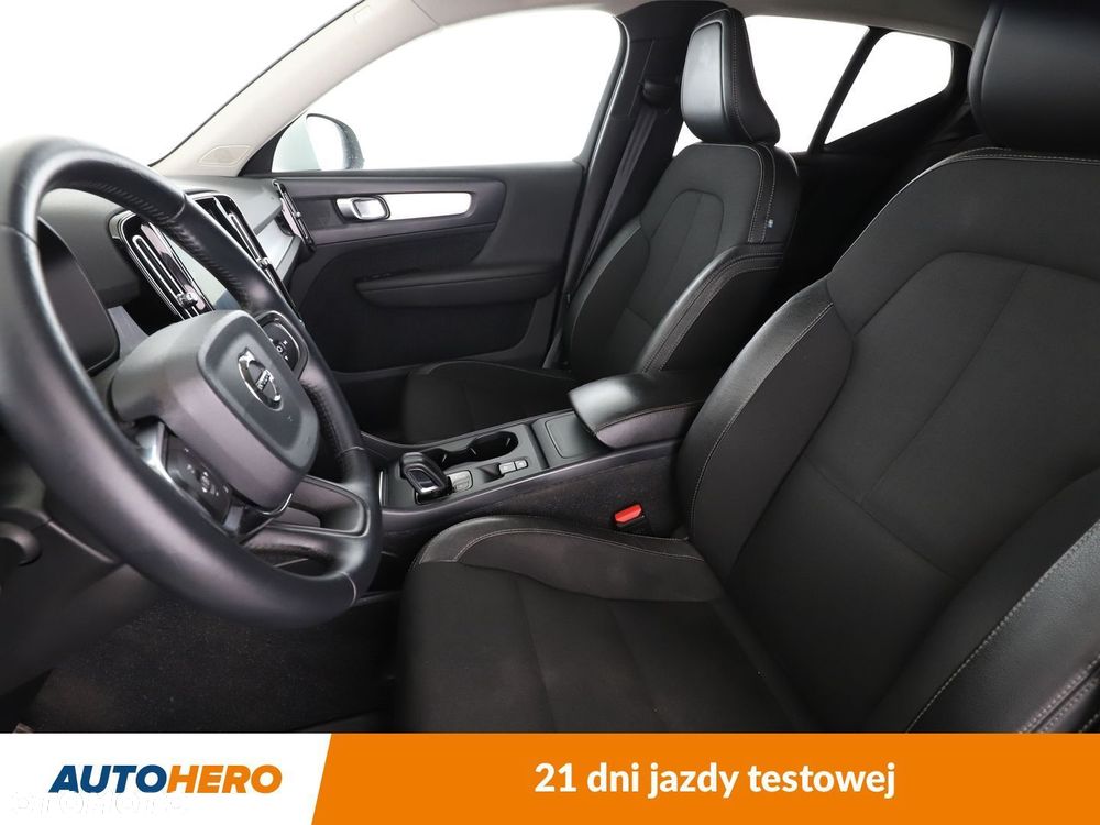 Volvo XC 40 D3 AWD - 10