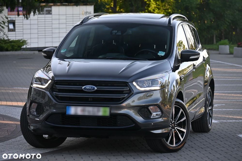 Ford Kuga 1.5 EcoBoost 4x4 ST-Line - 4