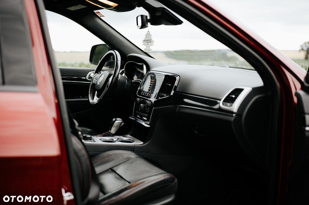 Jeep Grand Cherokee - 3